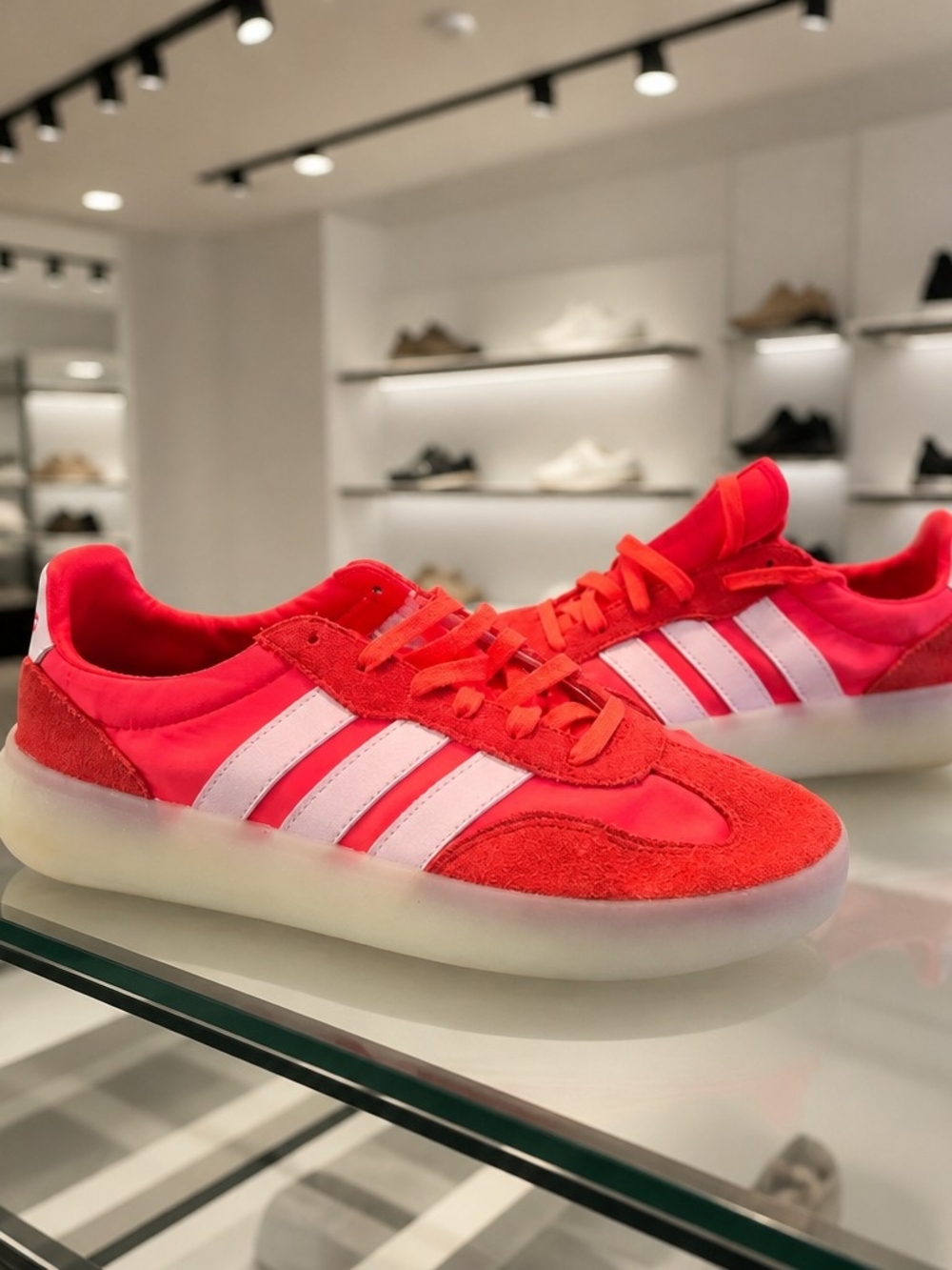 Adidas Women's Shoes - Barreda Decode Red JP9669 Size 8 New